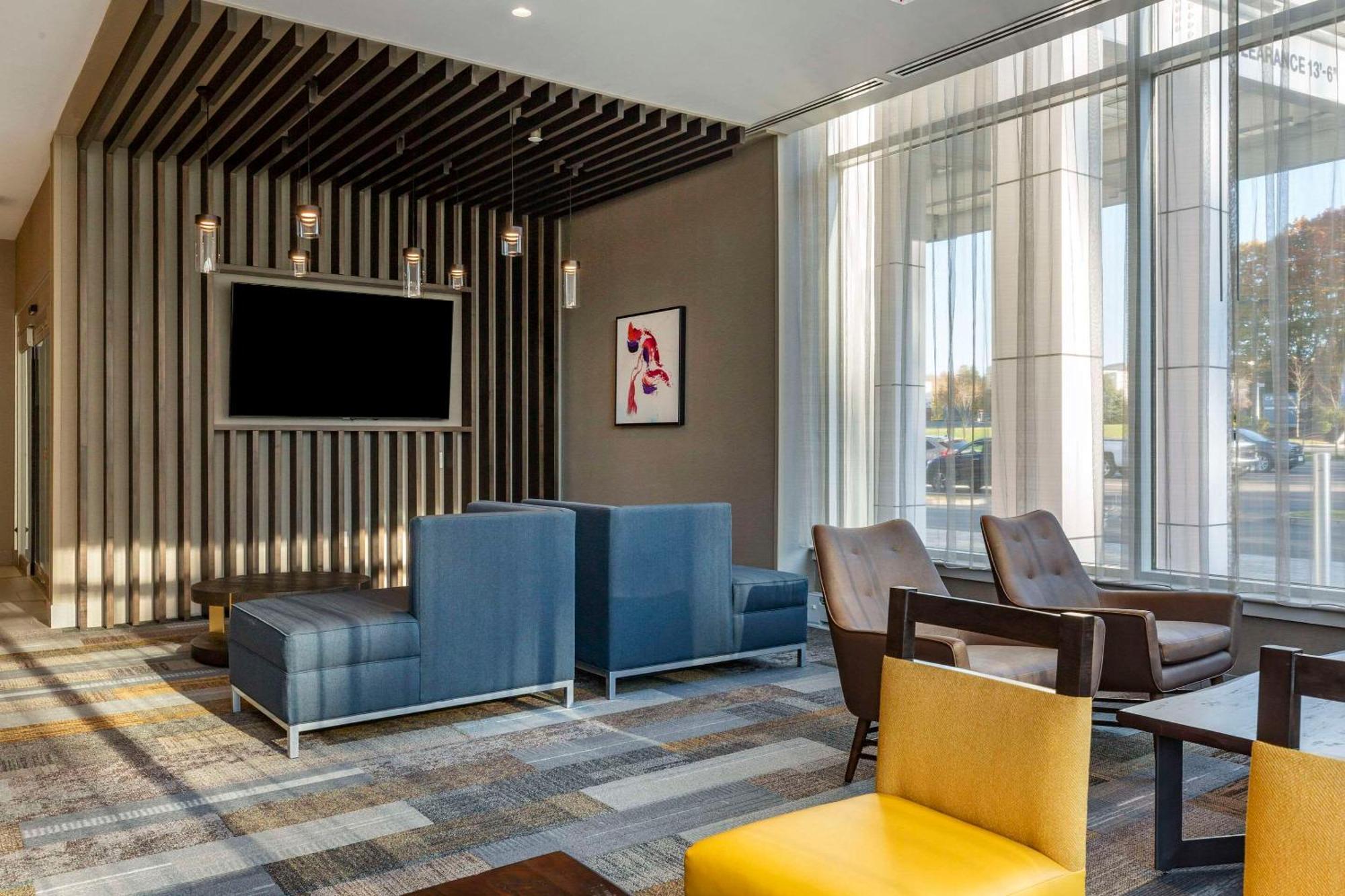 Cambria Hotel Manchester South Windsor Buitenkant foto