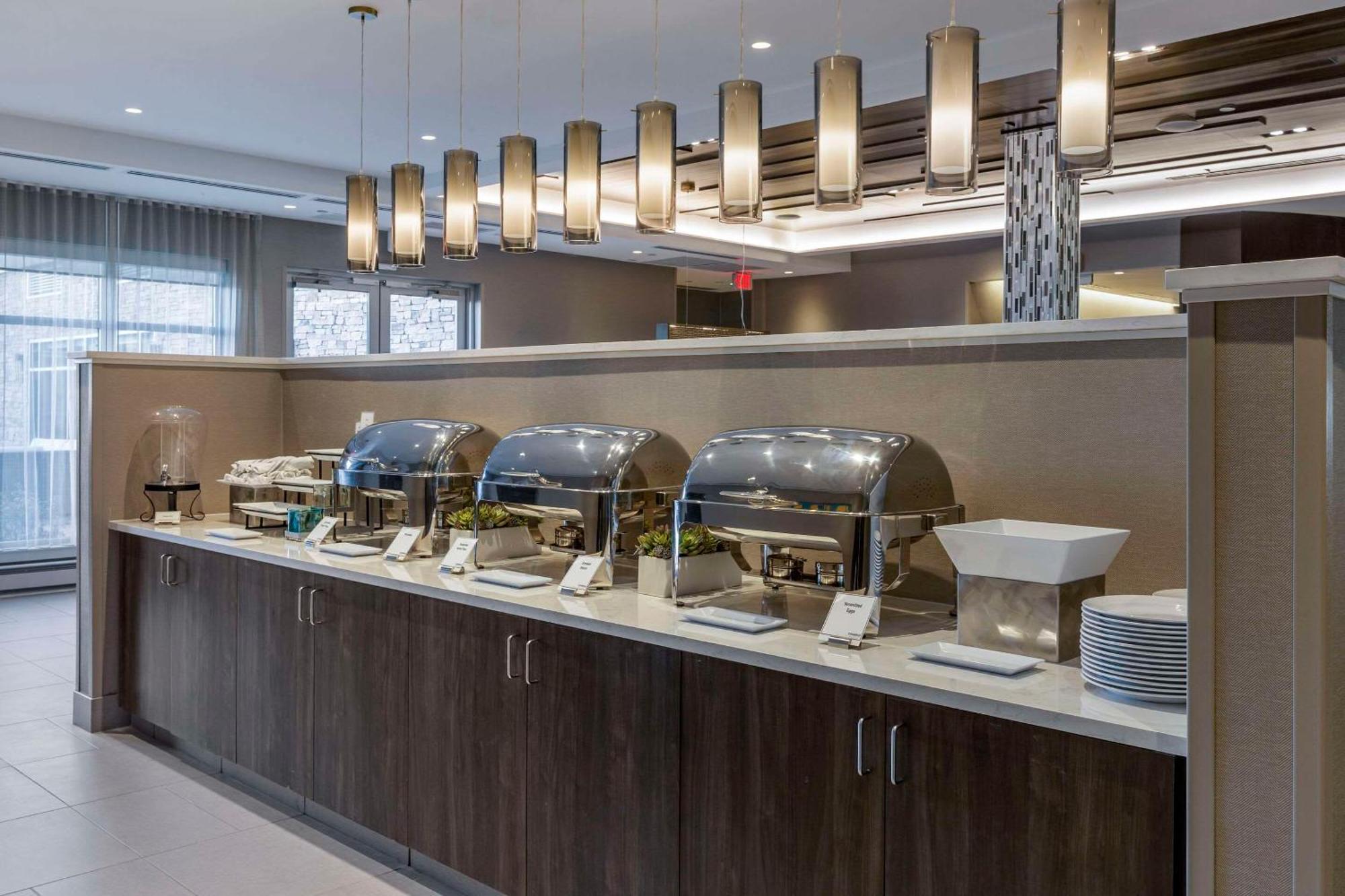 Cambria Hotel Manchester South Windsor Buitenkant foto