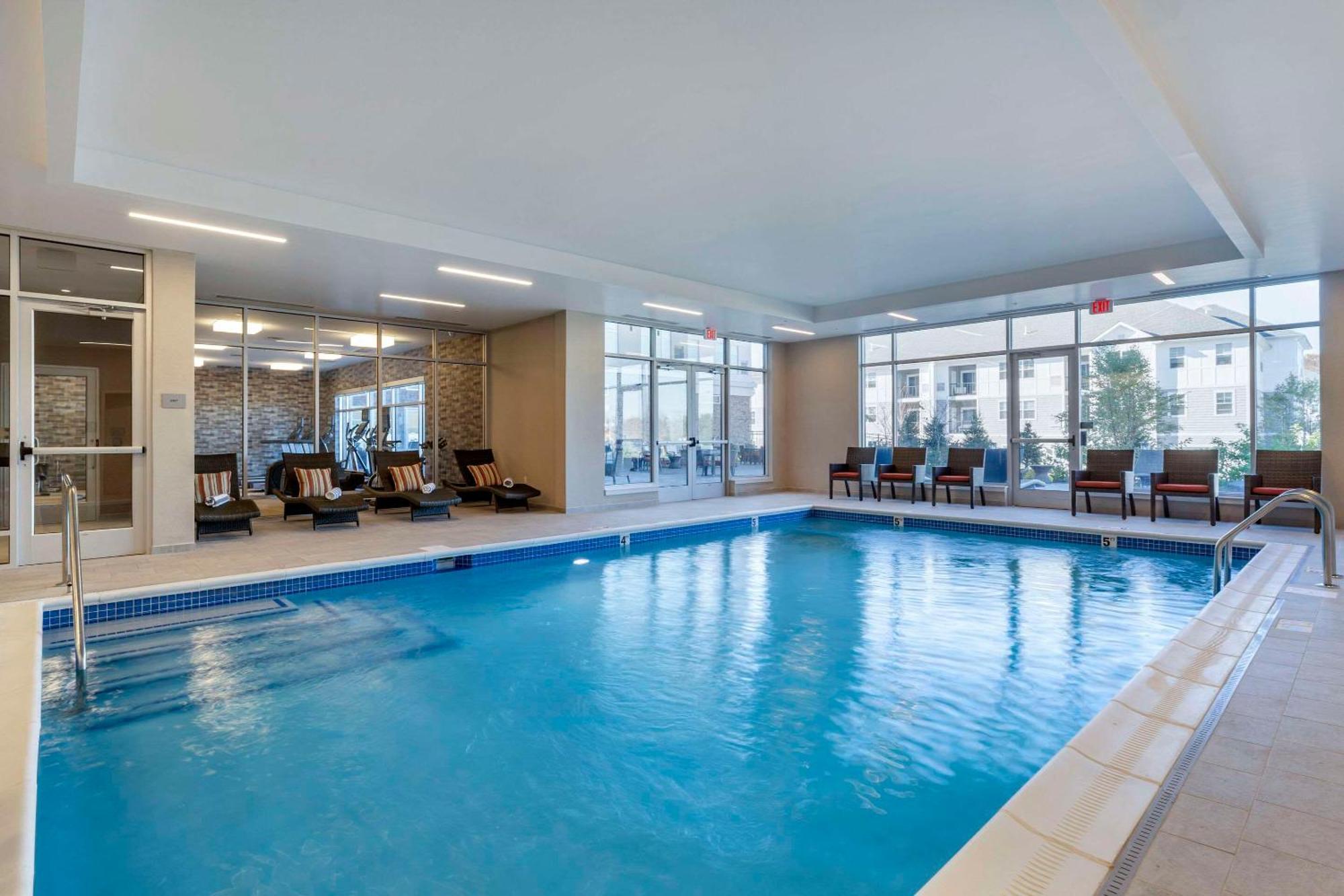 Cambria Hotel Manchester South Windsor Buitenkant foto