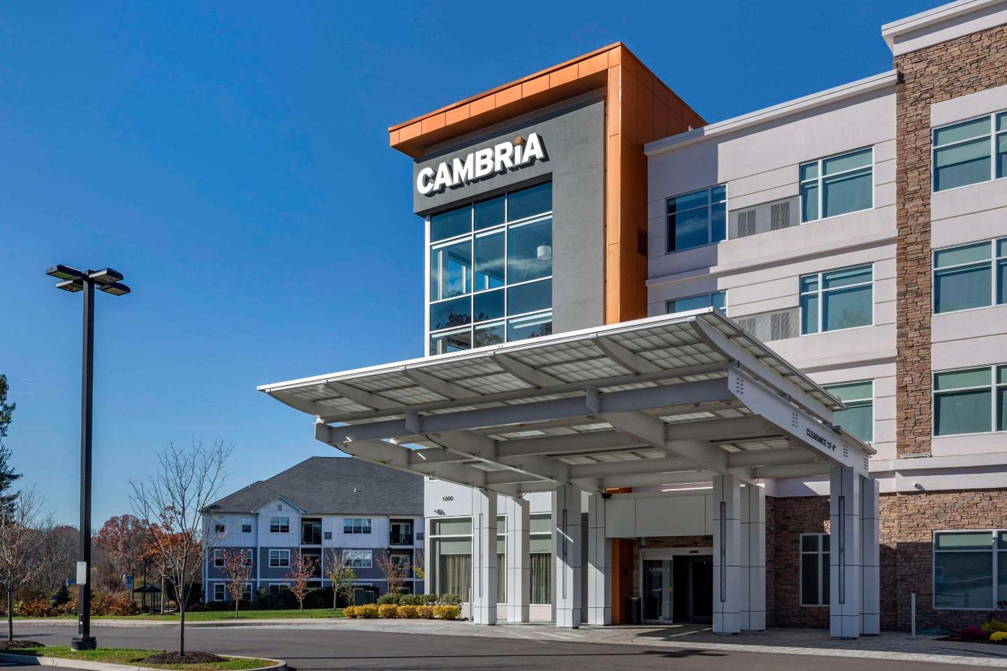 Cambria Hotel Manchester South Windsor Buitenkant foto